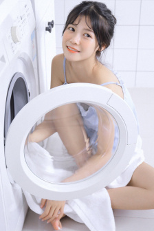 美女扒开腿让男生桶免费看动态图